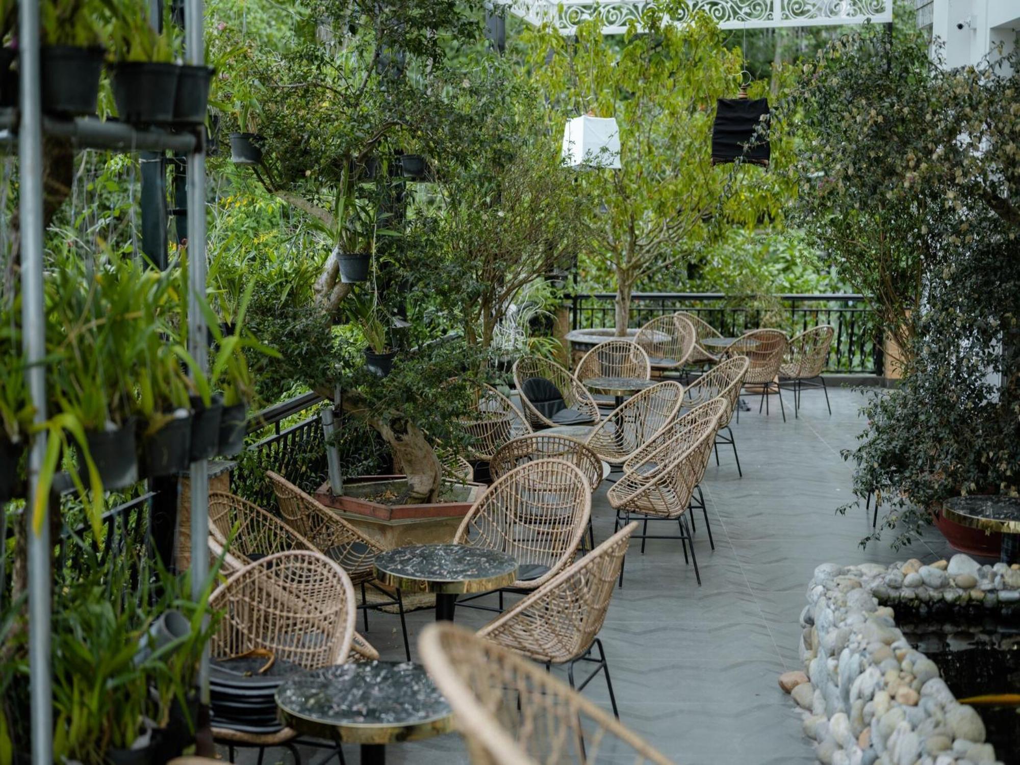 Anh Quan Khoi Hotel Đà Lạt Extérieur photo